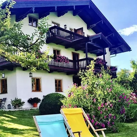 On The Organic Farm Apartmán